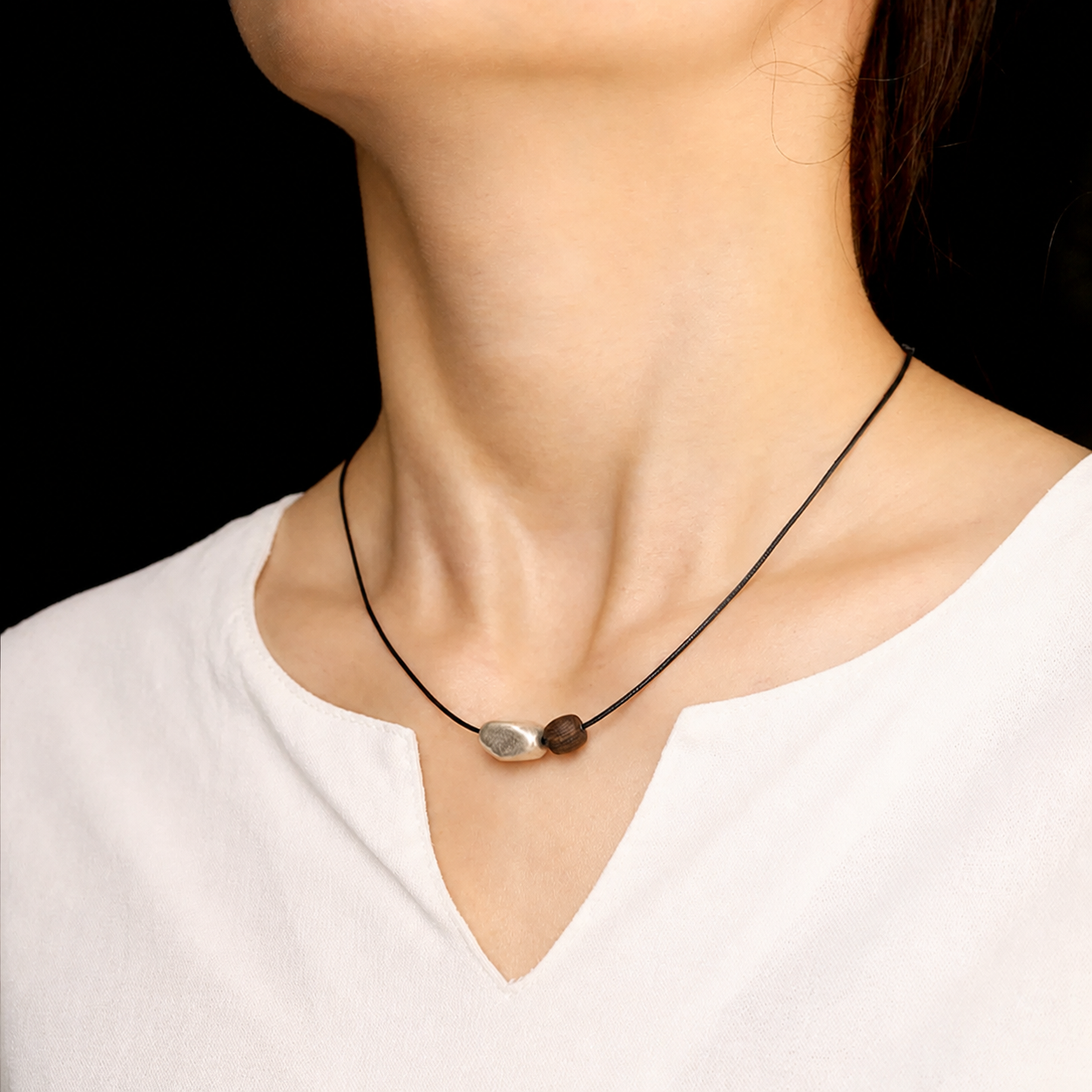 “Quietly Guarding the Passing Light” Agarwood Pure Silver Rough Stone Necklace